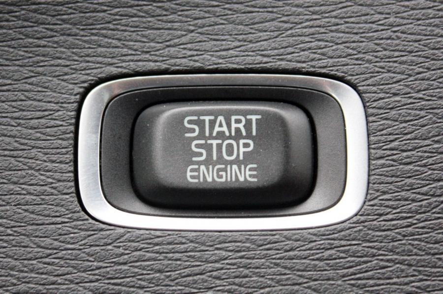  Volvo S60 2010 года  (фото 105 из 226)